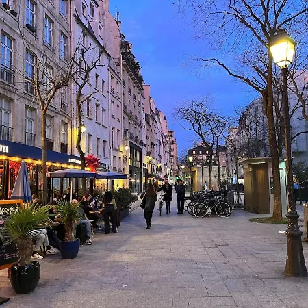 Appartamento Topfloor Between Le Marais & Montorgueil
